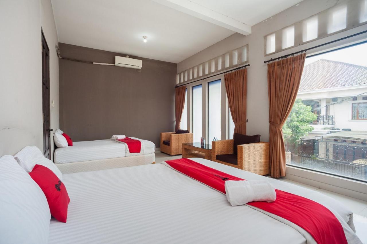 מלון Reddoorz Syariah Near Taman Air Mancur בוגור מראה חיצוני תמונה
