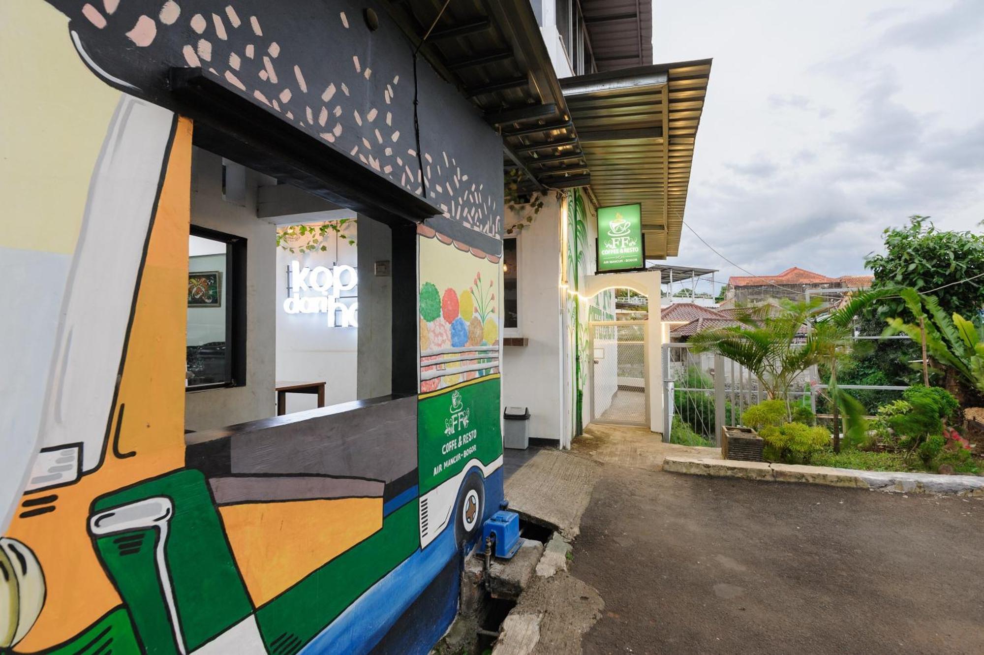 מלון Reddoorz Syariah Near Taman Air Mancur בוגור מראה חיצוני תמונה